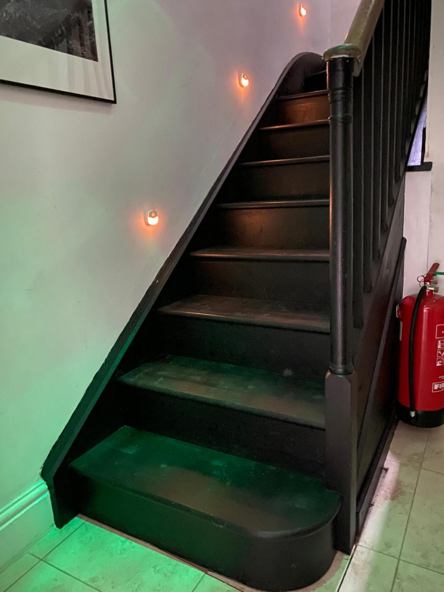 The Attic Apartment, Quay Street Studios Cardigan Esterno foto
