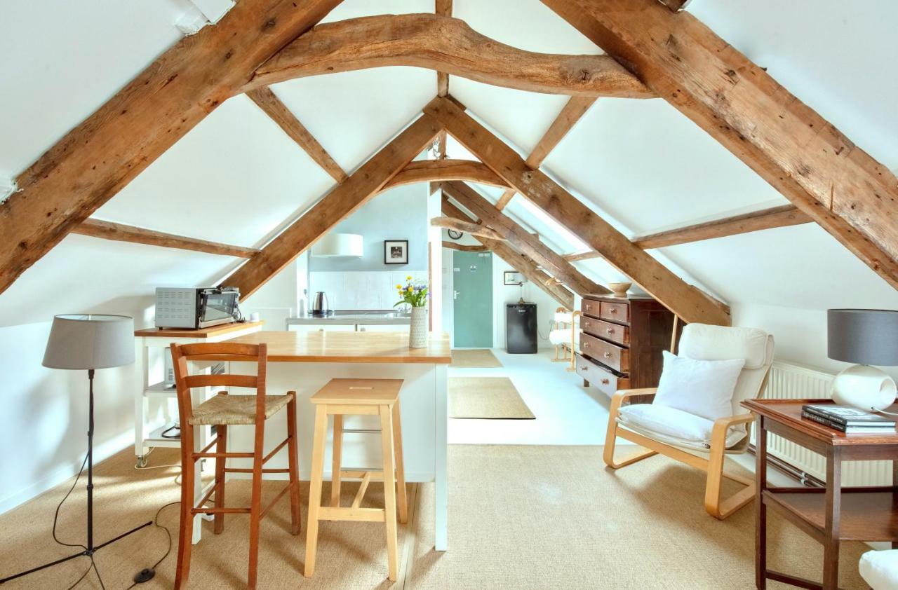 The Attic Apartment, Quay Street Studios Cardigan Esterno foto
